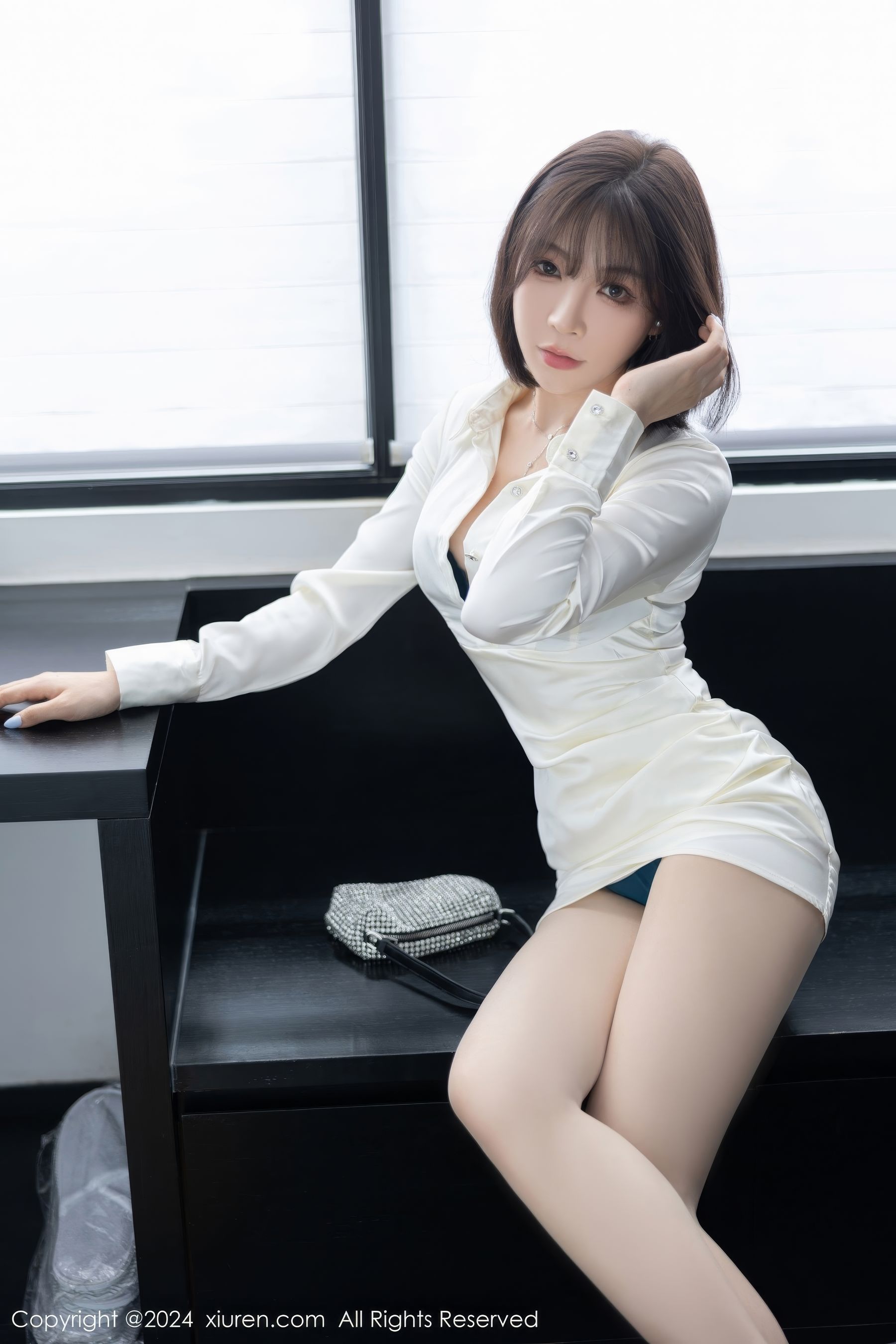 [秀人XiuRen] 2024.08.02 No.8963 徐莉芝Booty