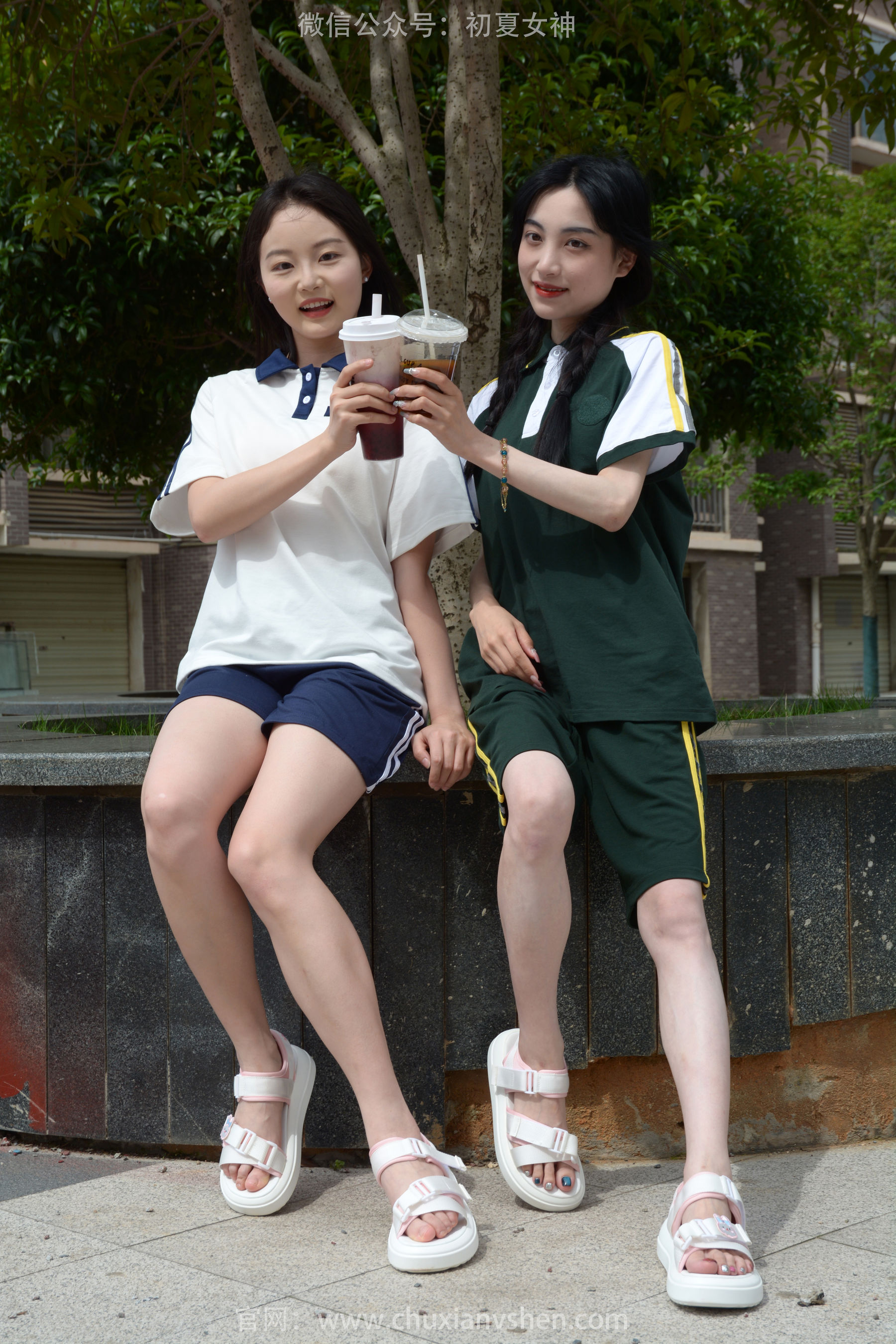 初夏女神 No.194 柒柒&双双 相见恨晚