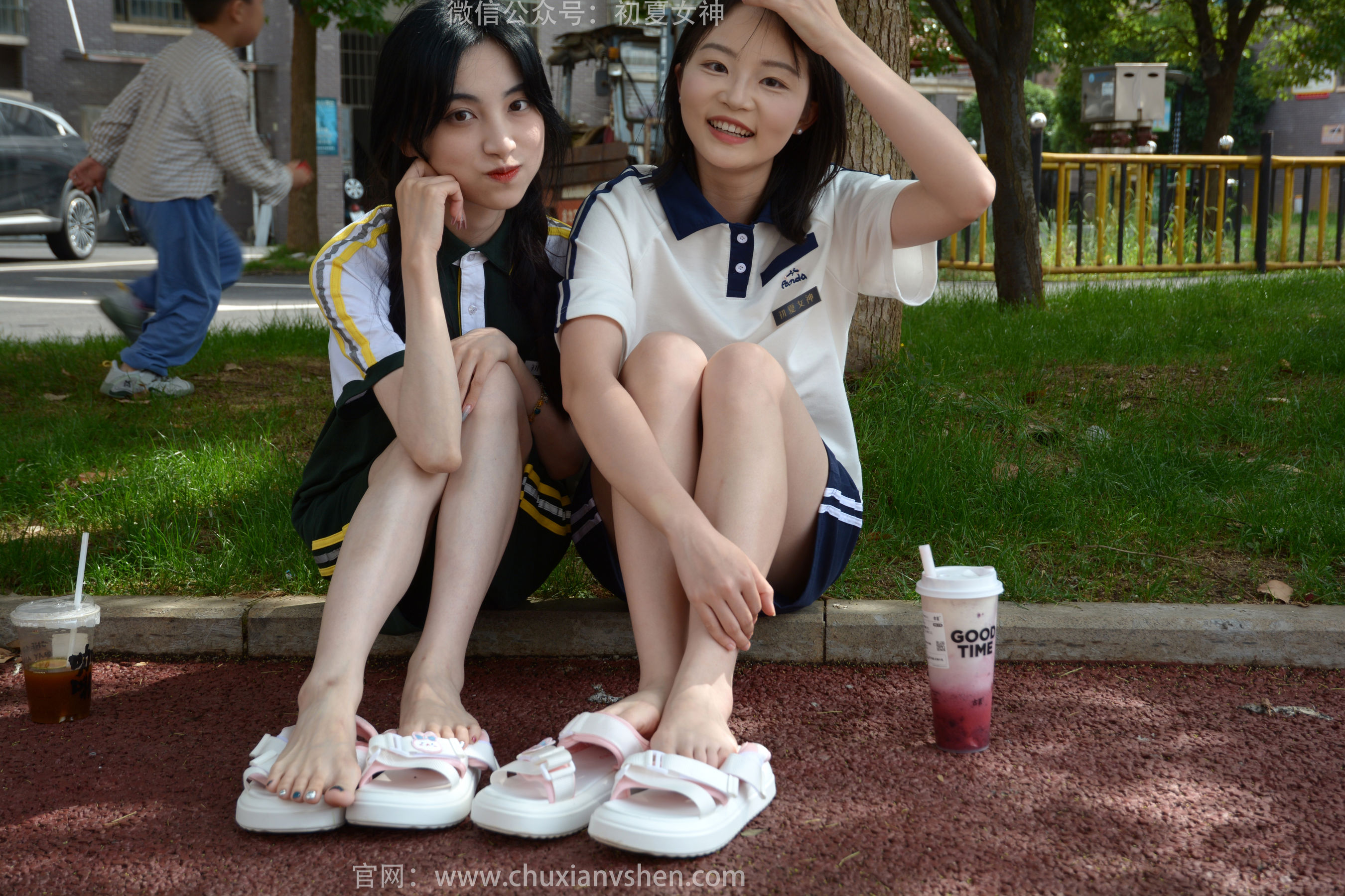 初夏女神 No.194 柒柒&双双 相见恨晚