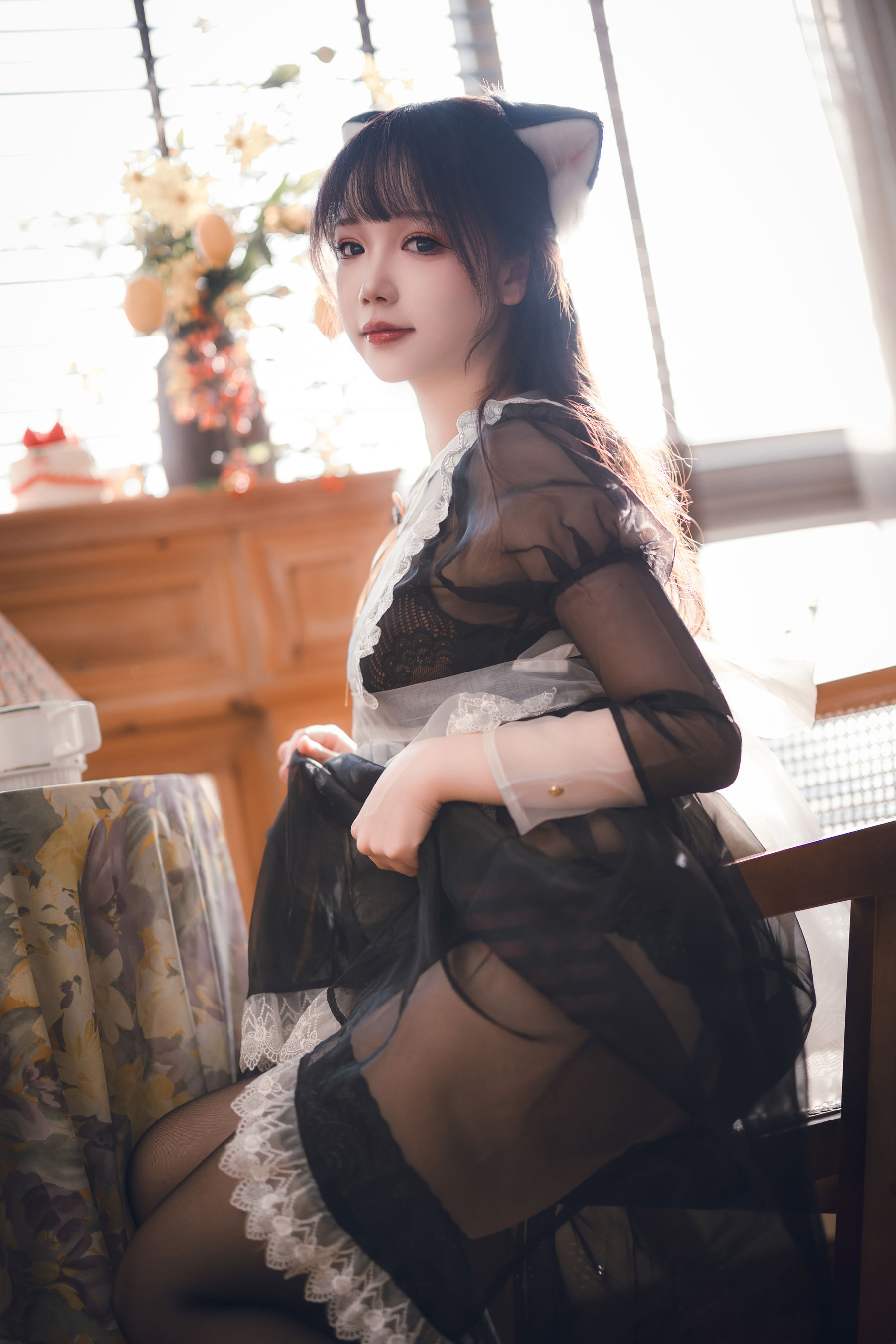 动漫博主雪晴Astra - 透明女仆长裙