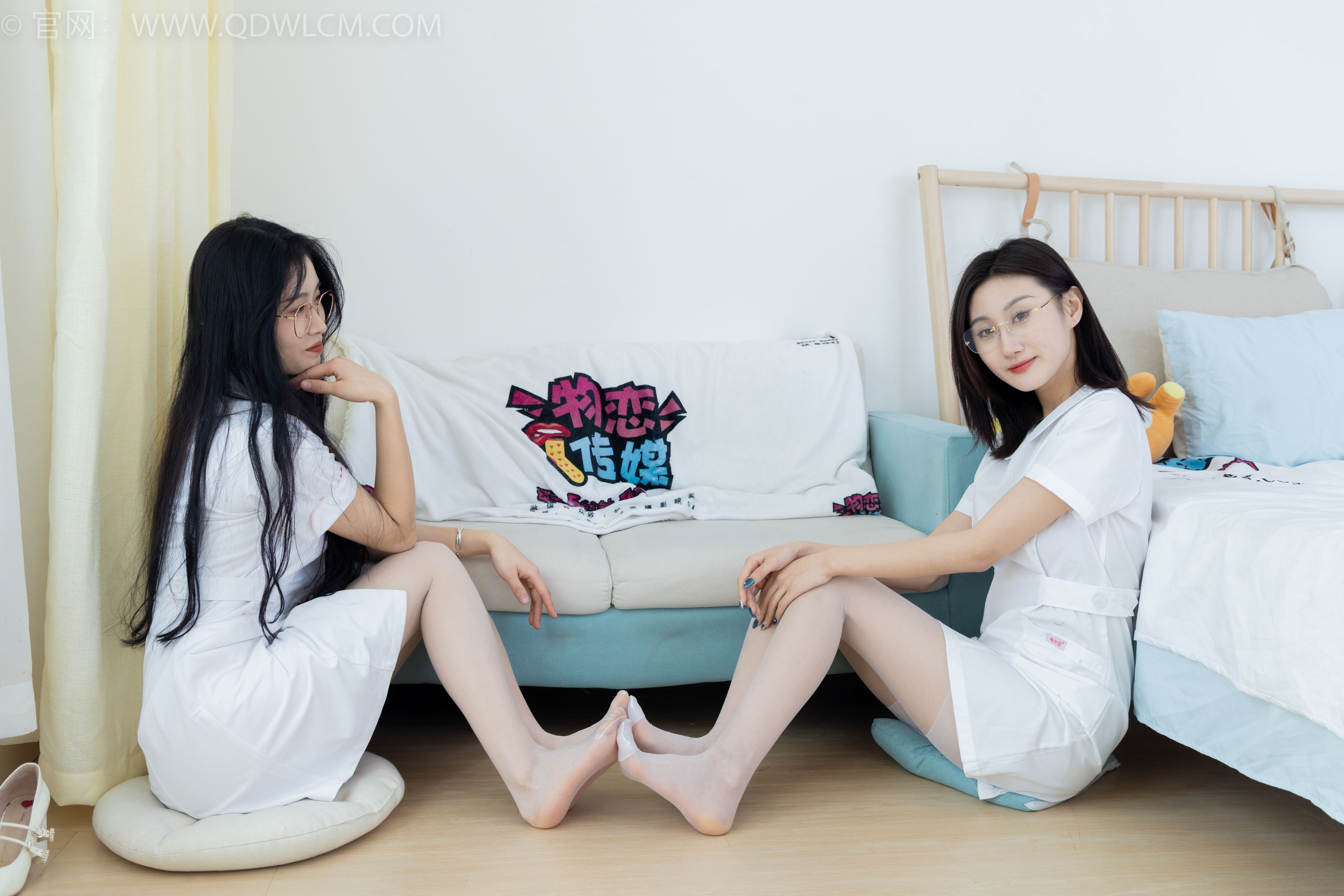 物恋传媒 No.2048 绒绒&雏菊 -纯白的梦