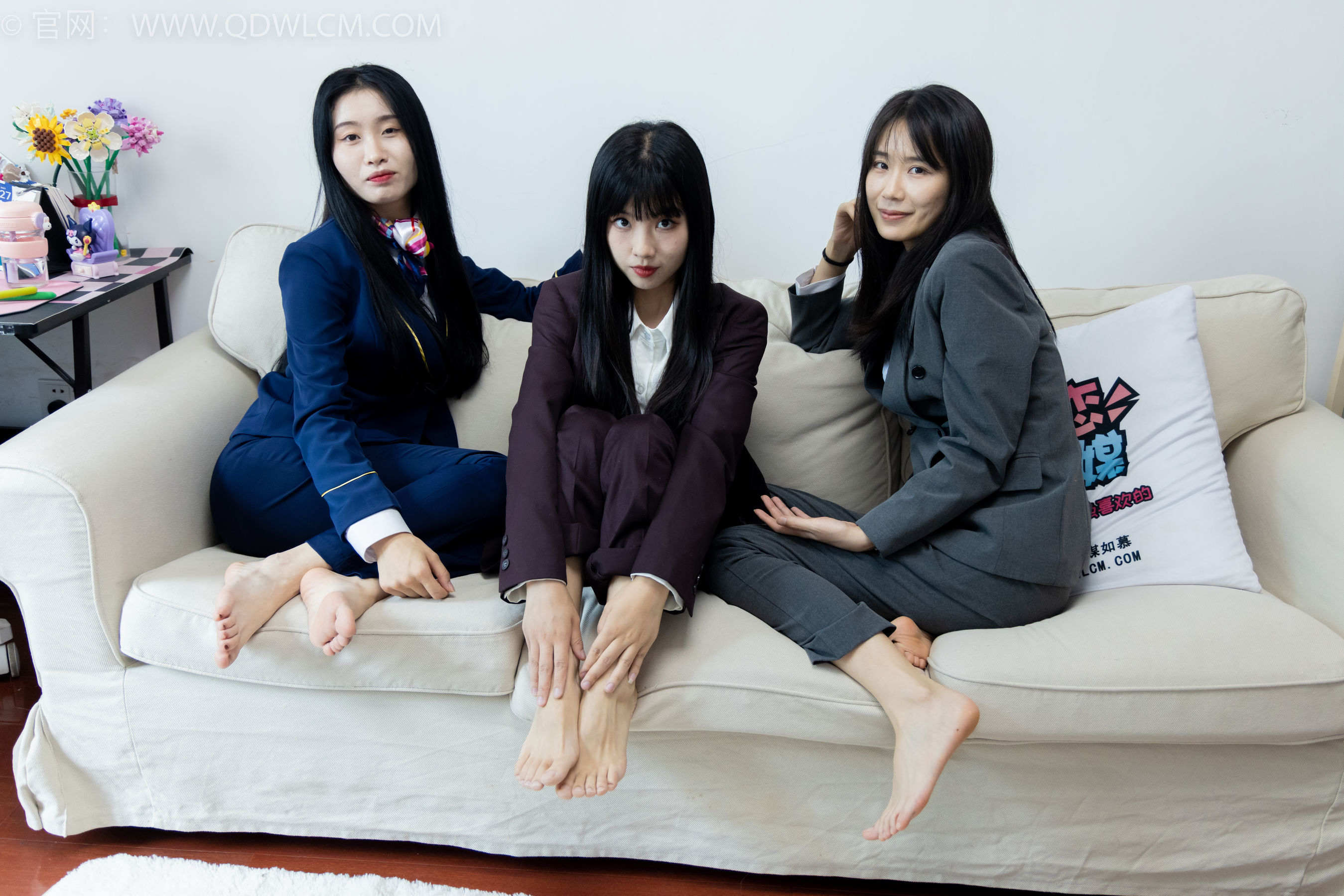 物恋传媒 No.2074 菜菜&米米&绒绒 -我们的秘密
