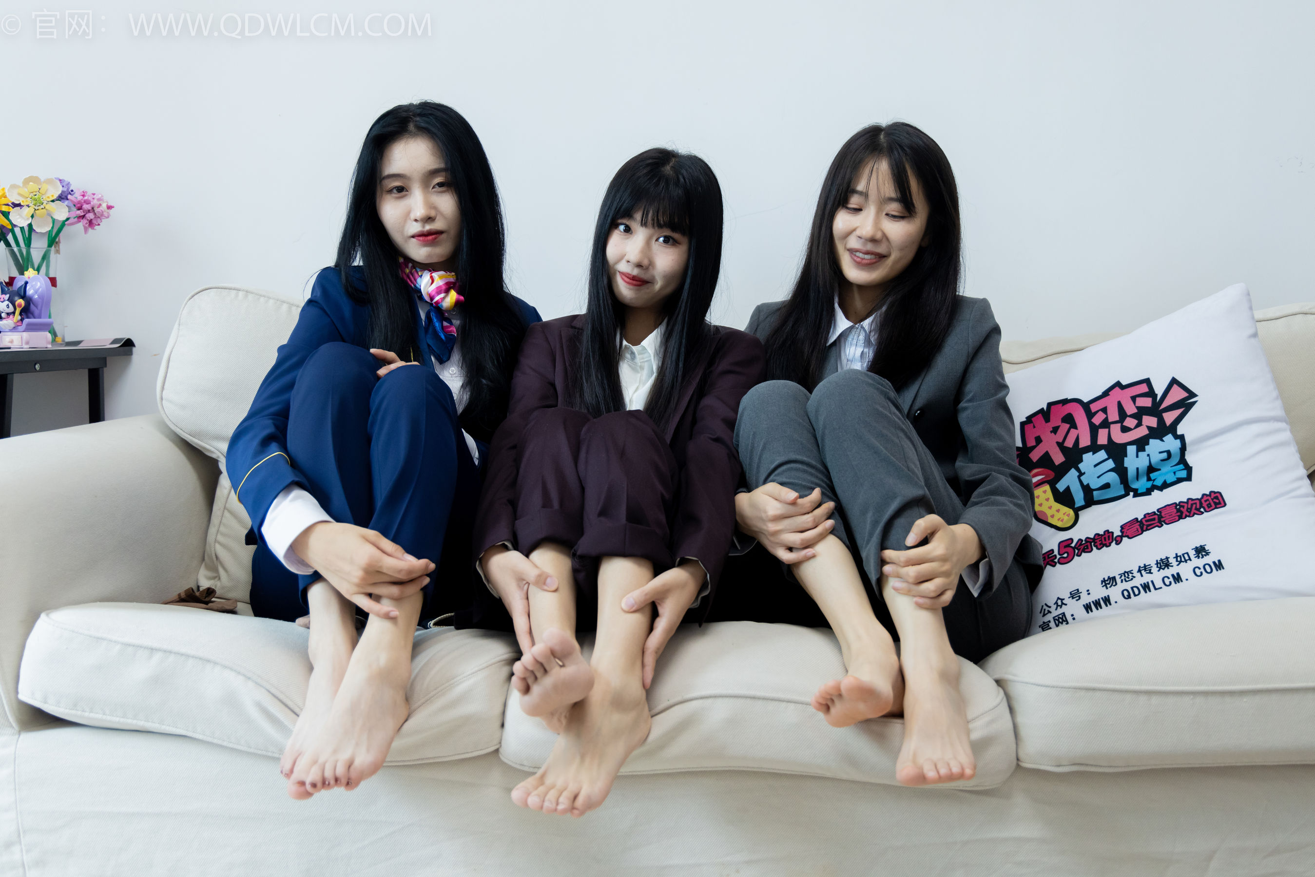 物恋传媒 No.2074 菜菜&米米&绒绒 -我们的秘密