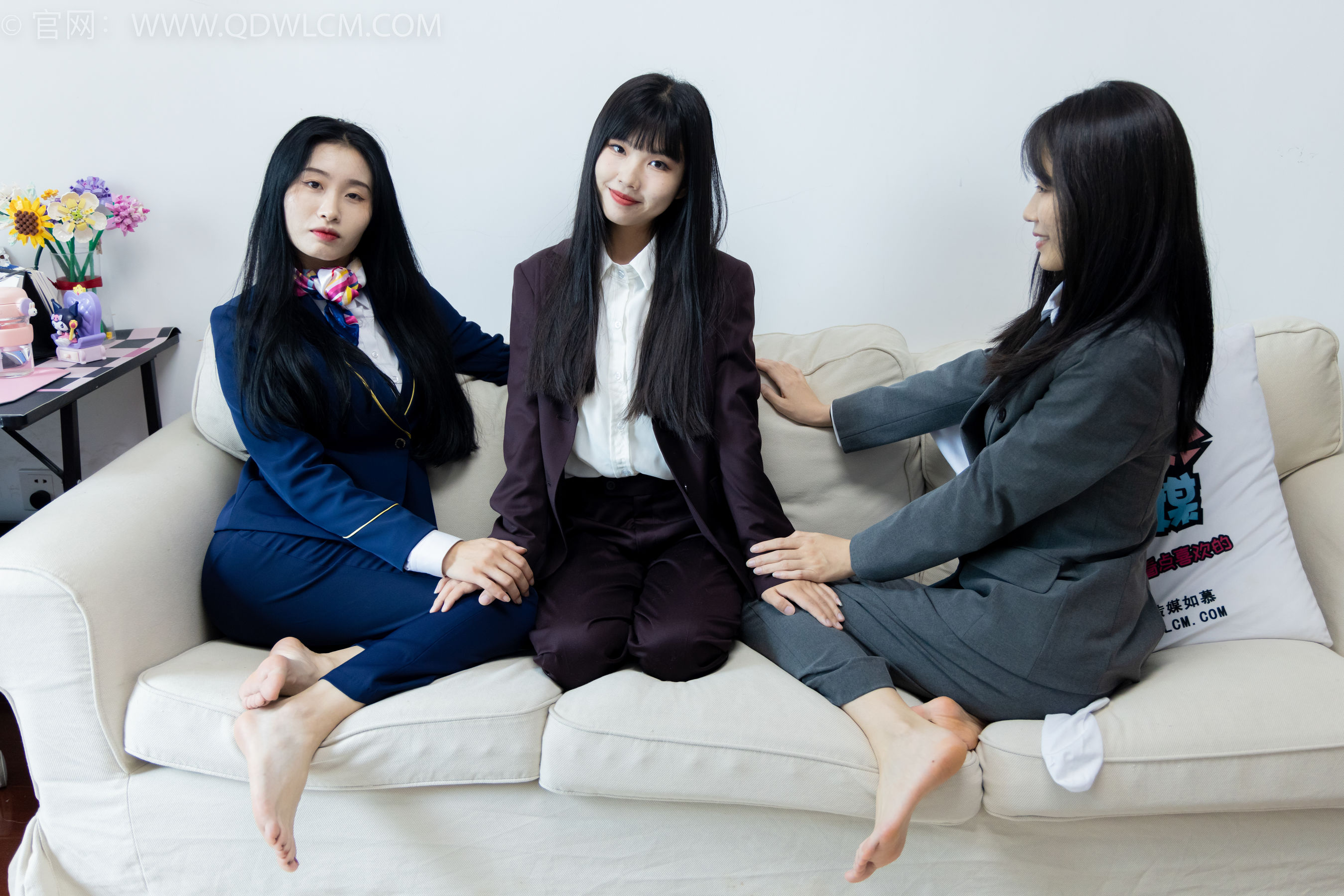 物恋传媒 No.2074 菜菜&米米&绒绒 -我们的秘密