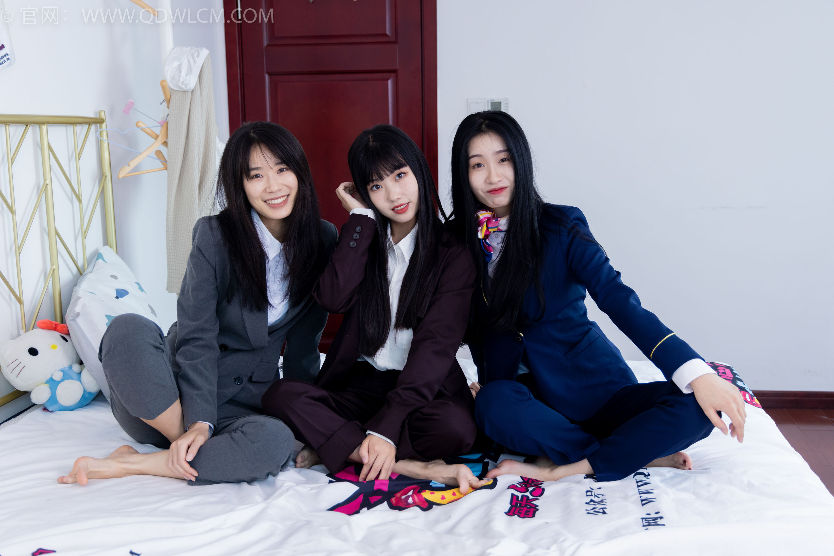 物恋传媒 No.2074 菜菜&米米&绒绒 -我们的秘密
