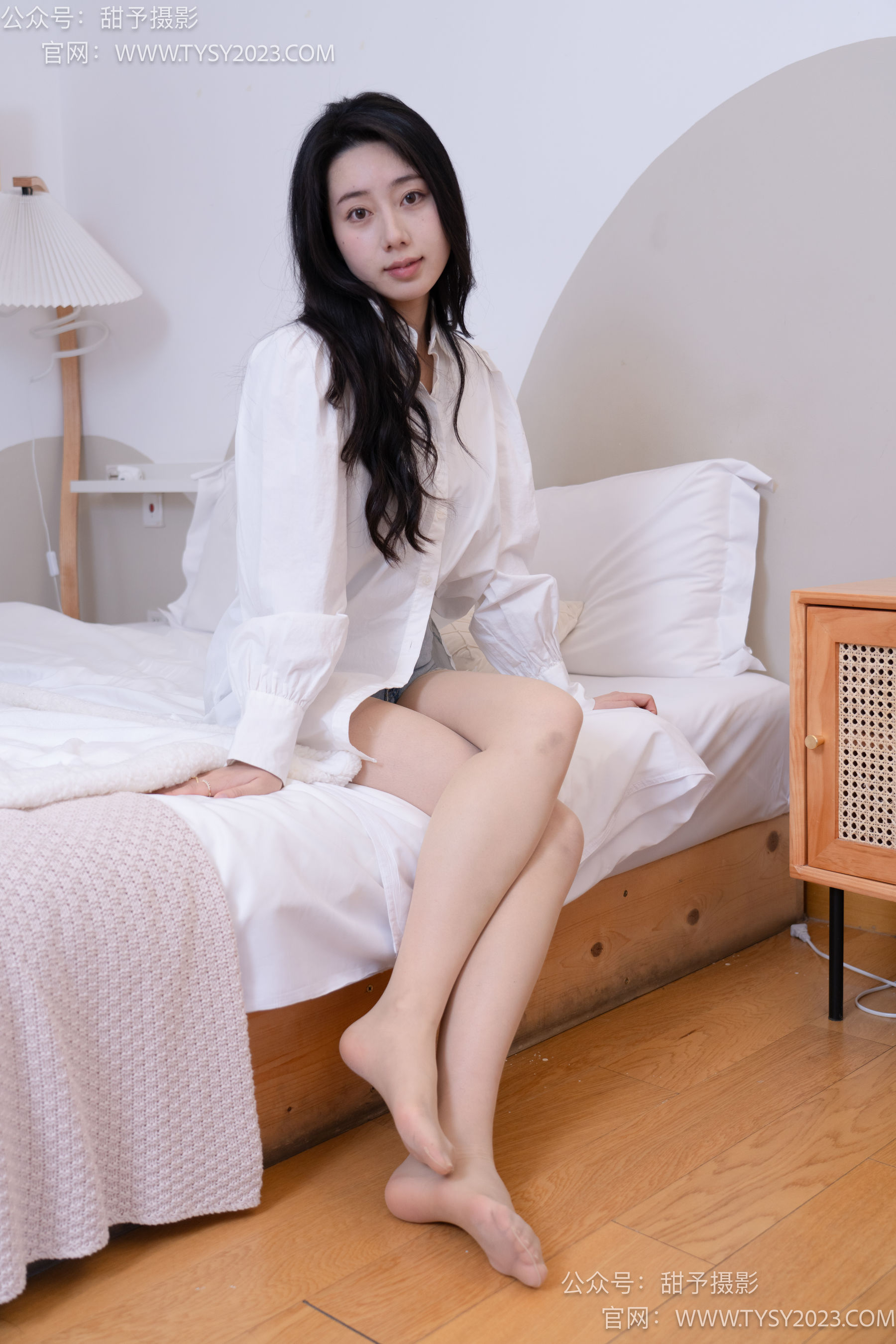 甜予摄影 No.038 鱼鱼 -高跟鞋、油亮肉丝