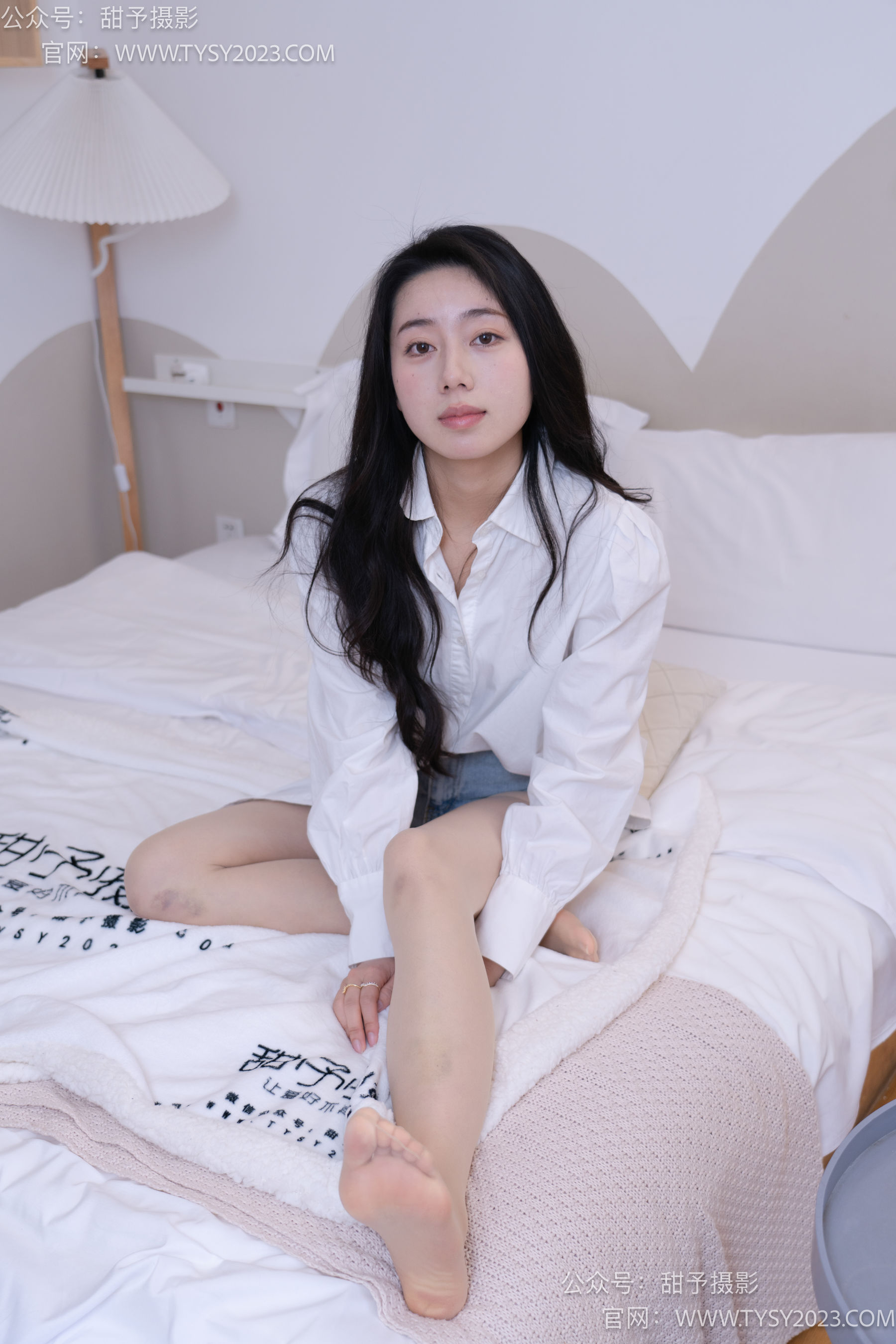 甜予摄影 No.038 鱼鱼 -高跟鞋、油亮肉丝