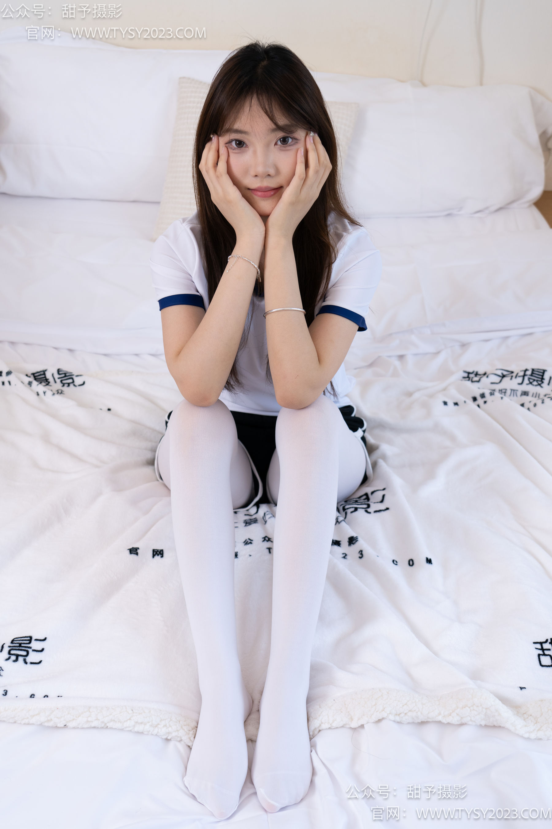 甜予摄影 No.042 璇璇 -体操服、皮鞋、厚白丝