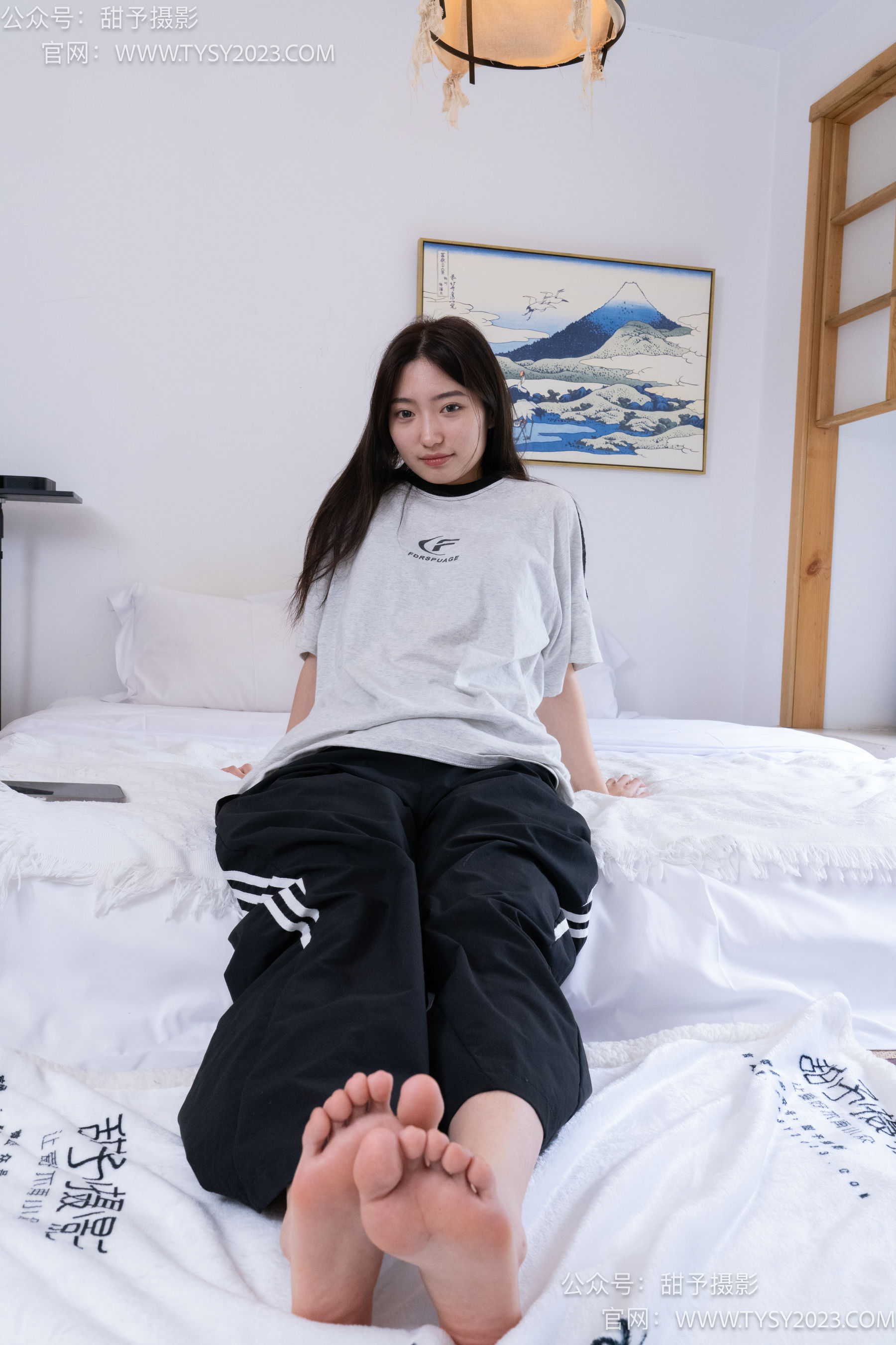 甜予摄影 No.045 雪梨 -帆布鞋、白棉袜、裸足