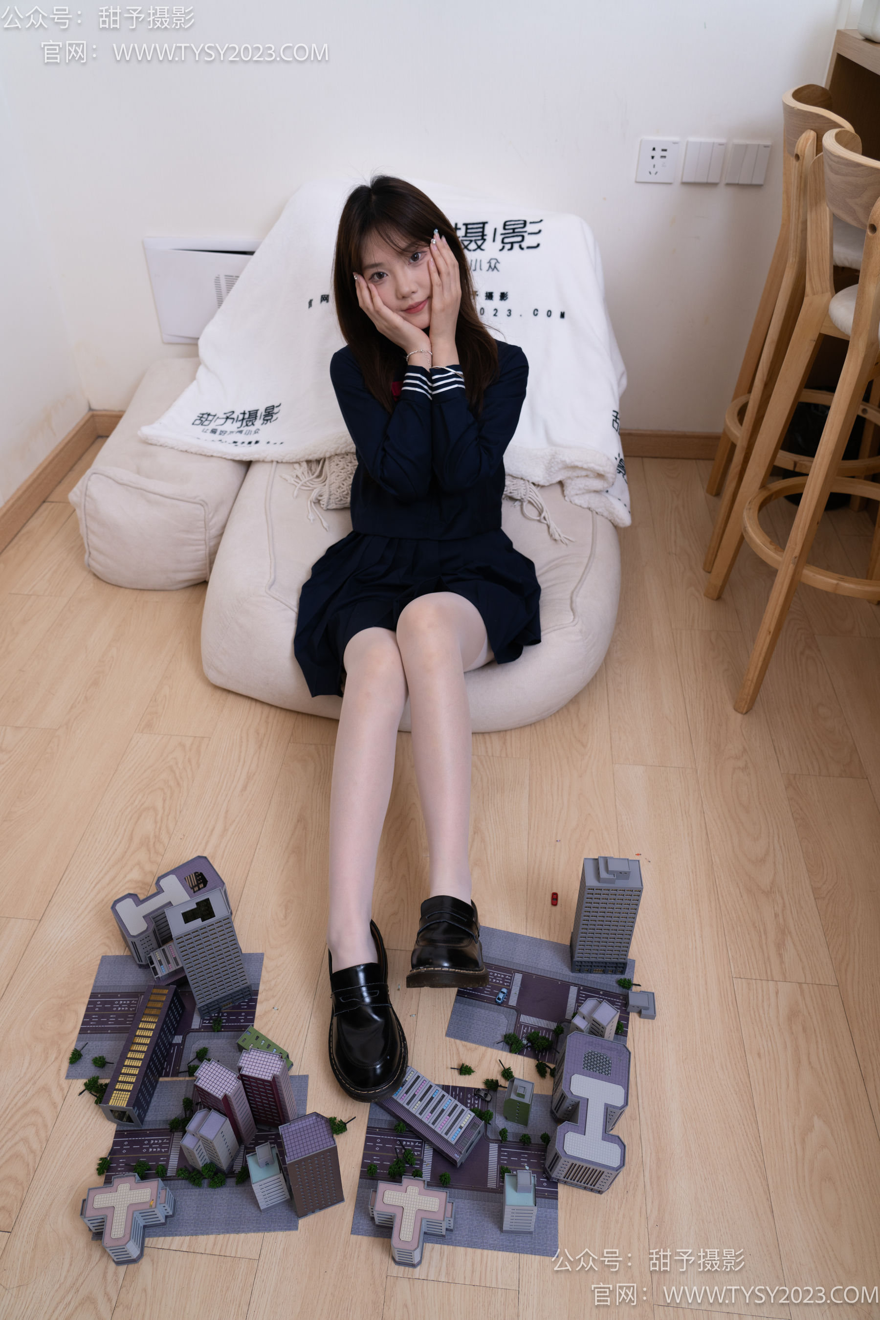 甜予摄影 No.047 璇璇 -jk制服、皮鞋、白丝、小人国剧情、VR