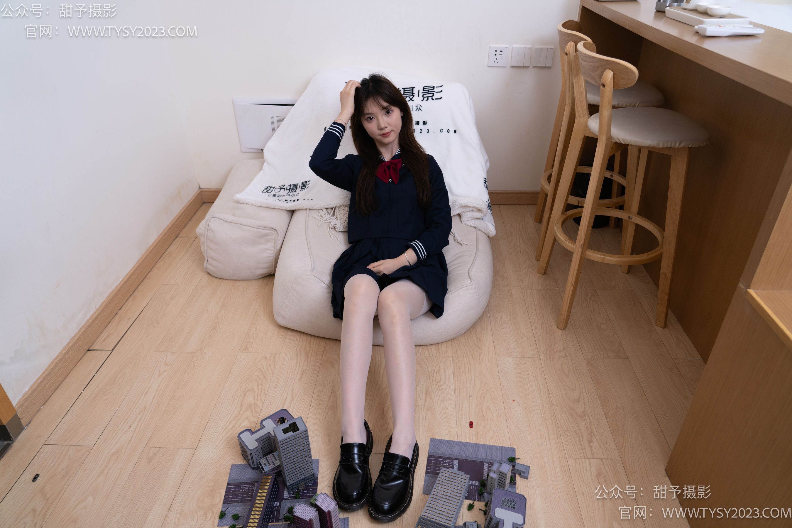 甜予摄影 No.047 璇璇 -jk制服、皮鞋、白丝、小人国剧情、VR