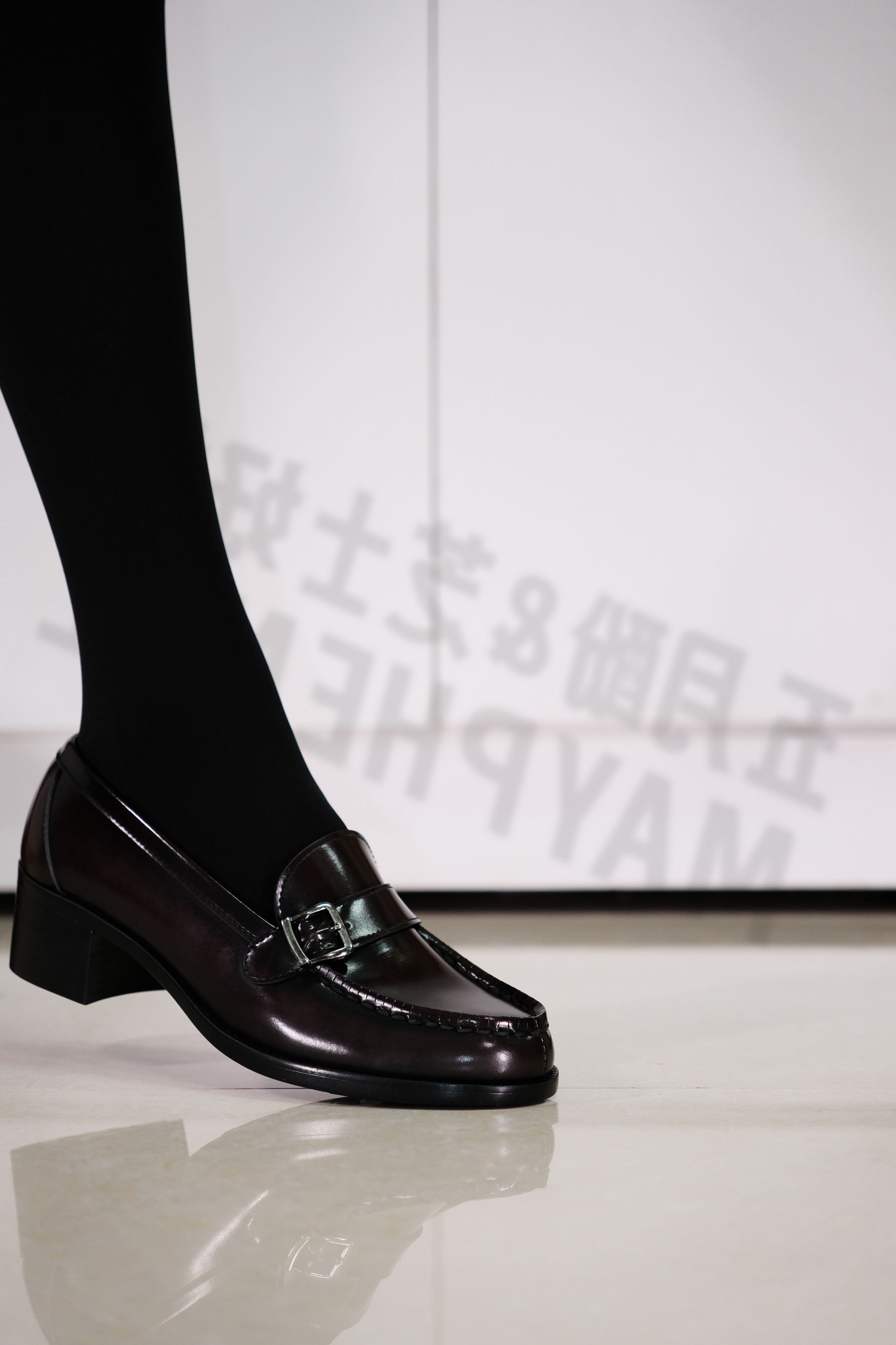 芝士好椰  - Haruta 4600 and 黑连酷袜