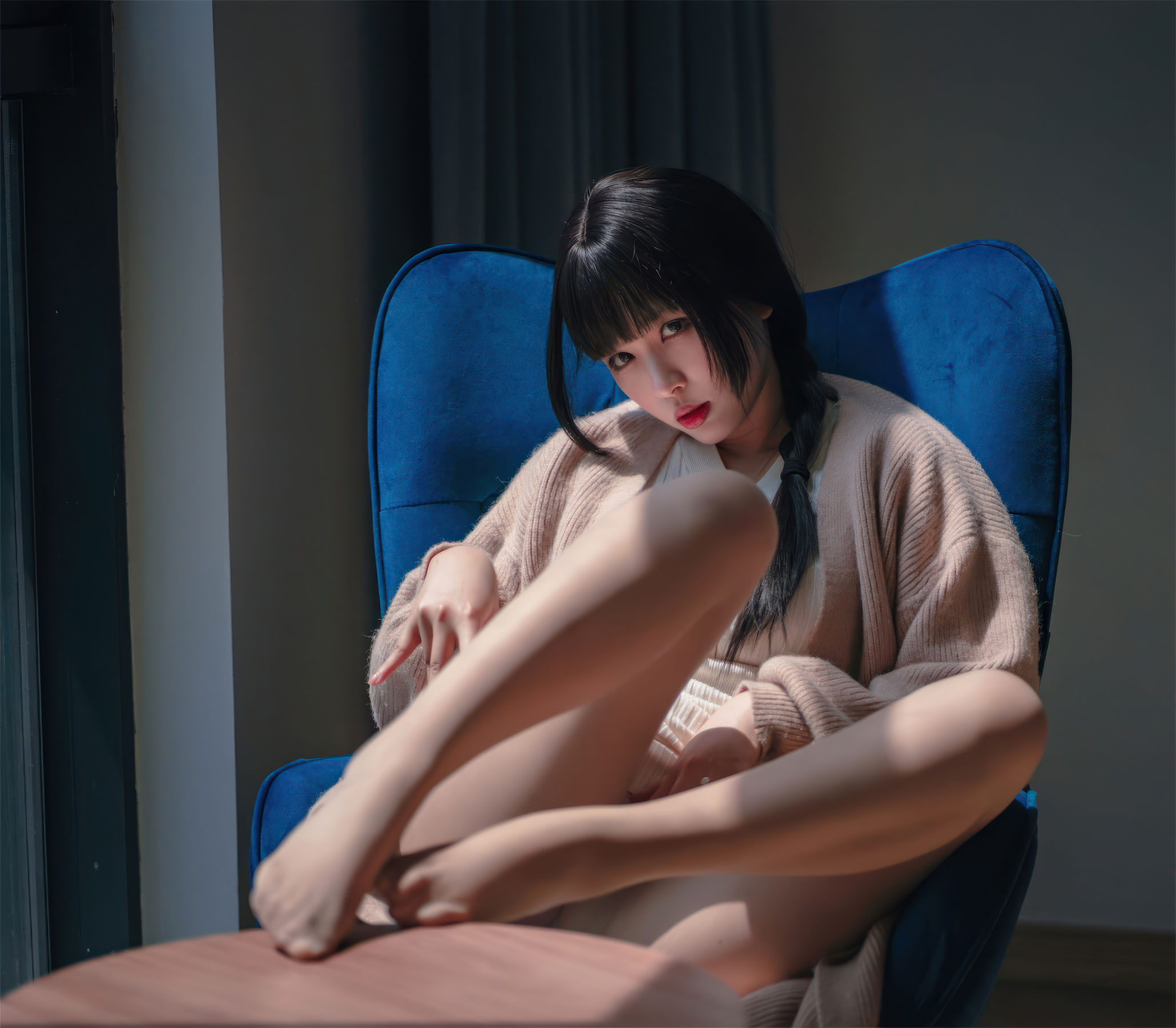 轩萧学姐 - 肉丝家妻