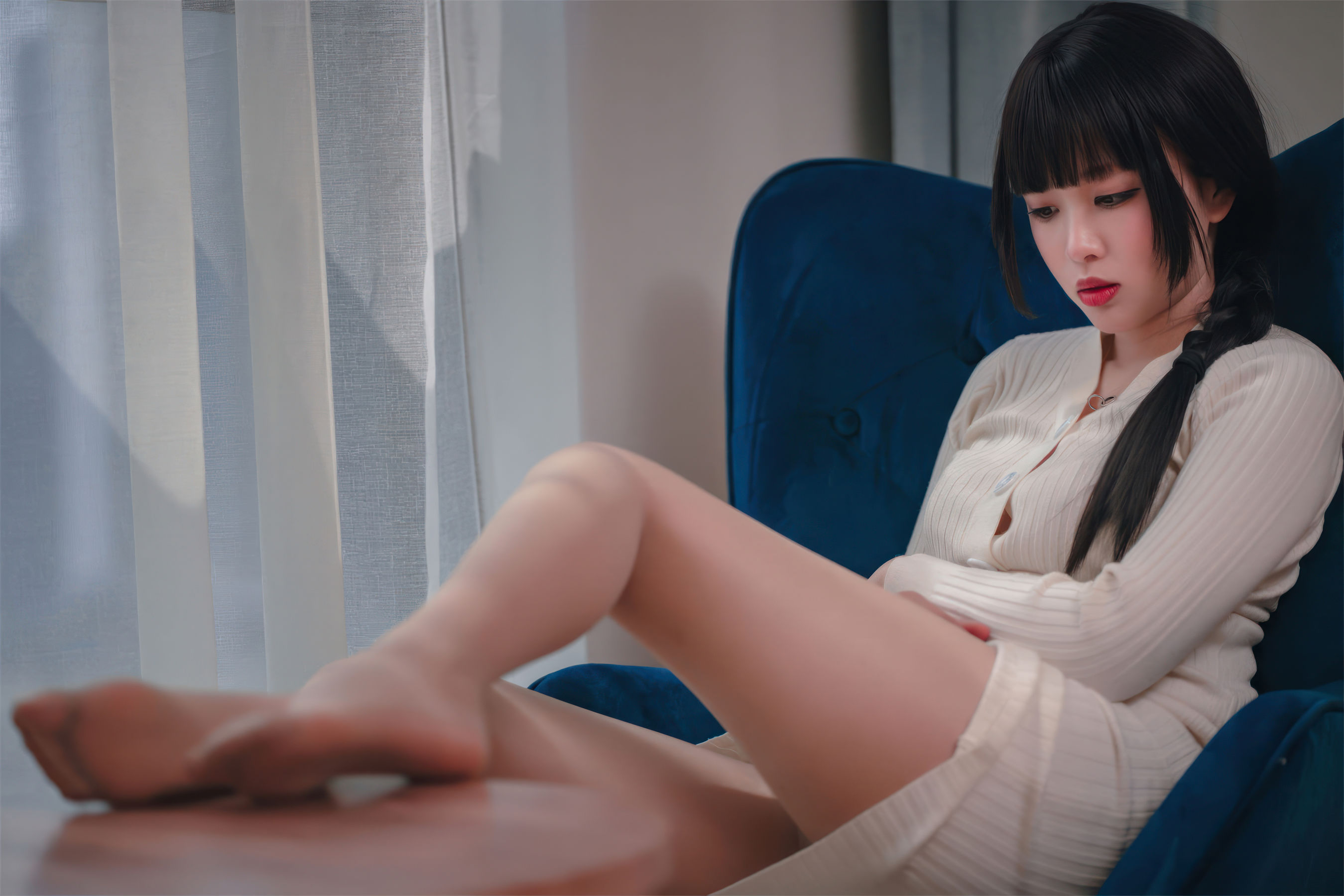 轩萧学姐 - 肉丝家妻