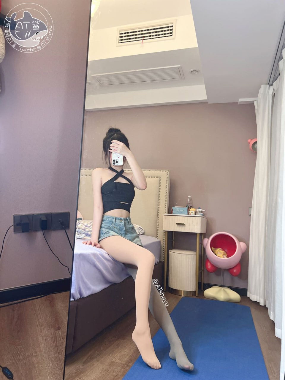 AT鲨 - 瑟瑟瑜伽