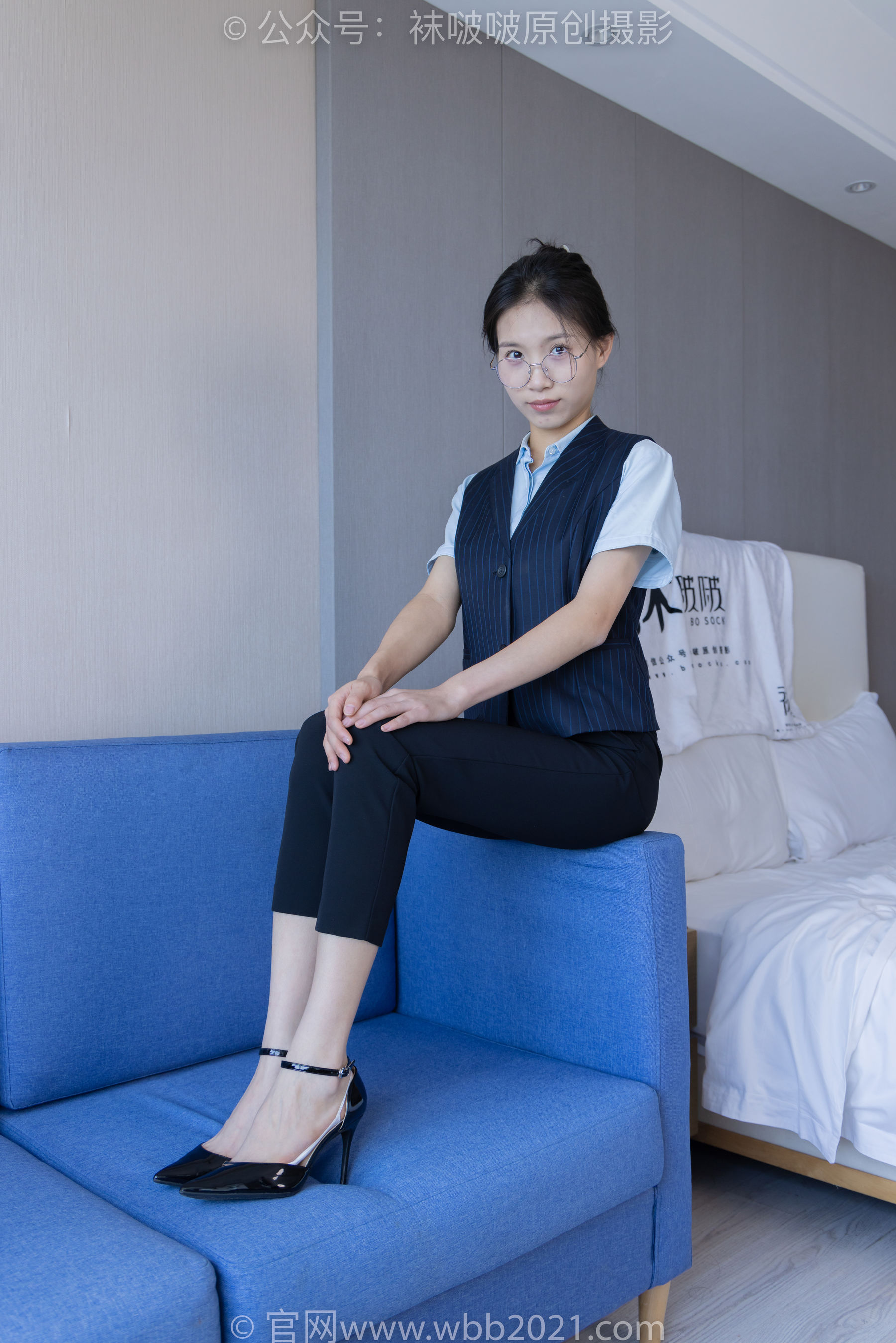 BoBoSocks袜啵啵 No.413 芝士 -高跟鞋、白色吊带船袜、银行制服